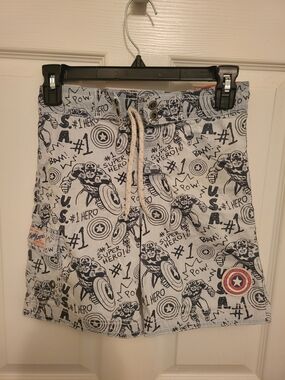 Junk Food Clothing Boys' Captain America Graphic Shorts - White/Black